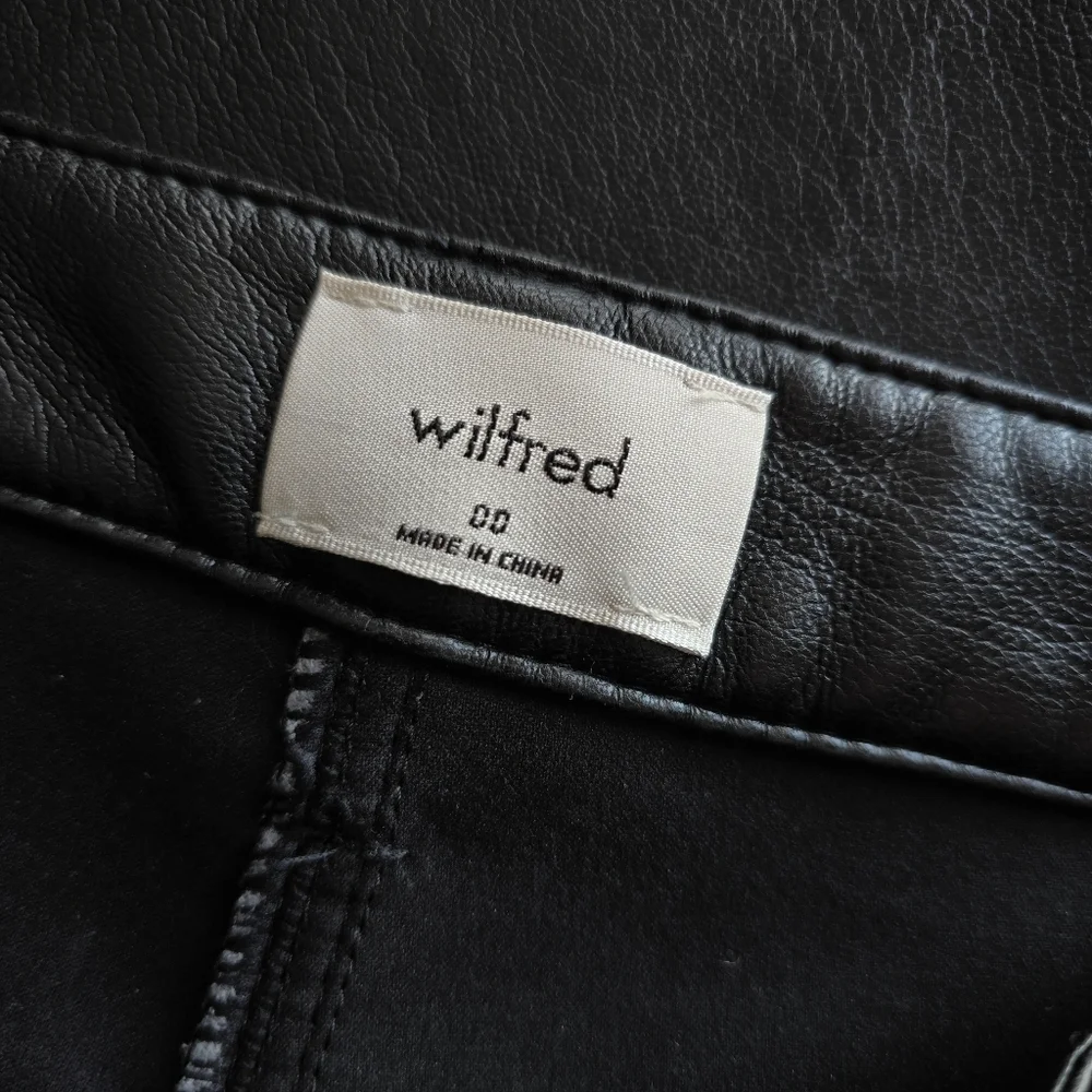 🔥Aritzia Wilfred The Melina Pant, Seen On Megan Fox & Kendall Jenner, Size 00 - Picture 12 of 14